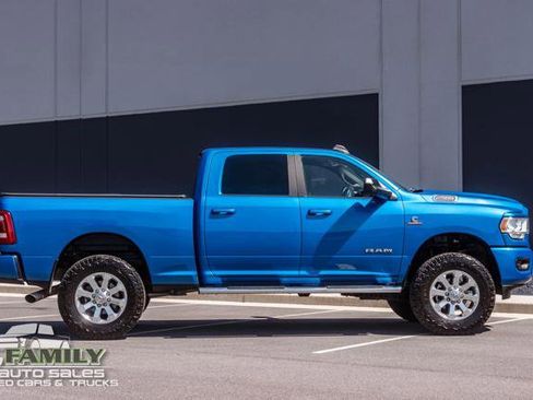 Used 2020 RAM 2500 Big Horn w/ Level 1 Equipment Group AWD/4WD image 12