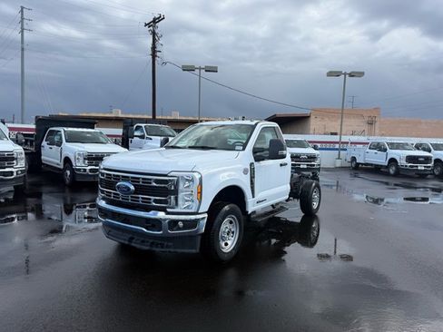 New 2024 Ford F350 XL w/ XL Chrome Package AWD/4WD image 5