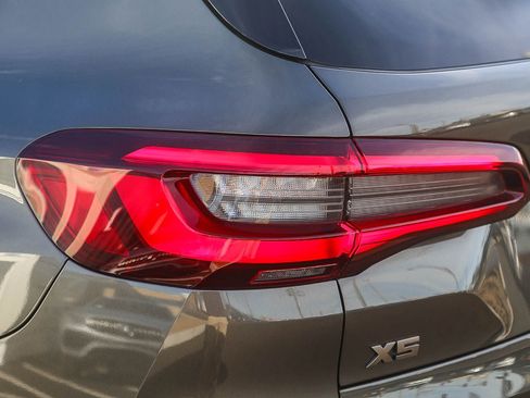 Used 2023 BMW X5 M50i w/ Executive Package image 8