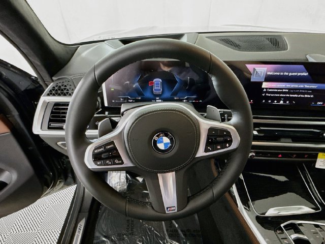 New 2027 BMW X7 xDrive40i w/ M Sport Package AWD/4WD image 11