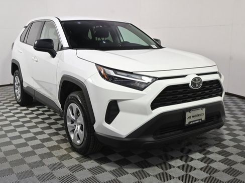 Used 2023 Toyota RAV4 LE image 9