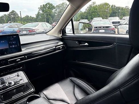 Used 2023 Lincoln Nautilus FWD image 41
