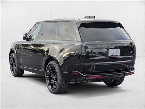 New 2025 Land Rover Range Rover Autobiography image 9
