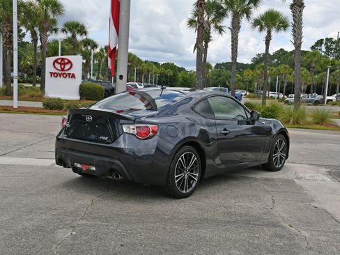 Used 2013 Scion FR-S RWD image 3
