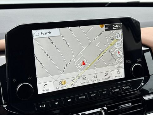 Used 2024 Nissan Pathfinder Platinum w/ Cargo Package image 18