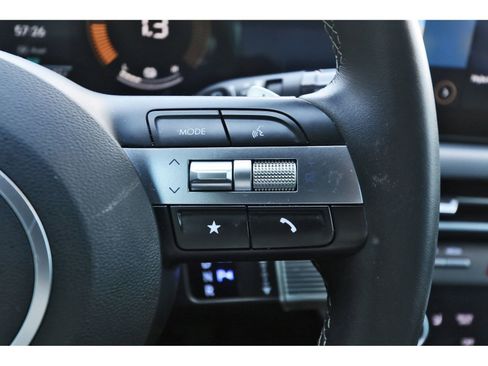 Certified 2025 Hyundai Sonata SEL FWD image 18