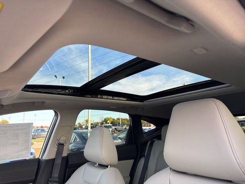 New 2026 Nissan Murano SL image 12