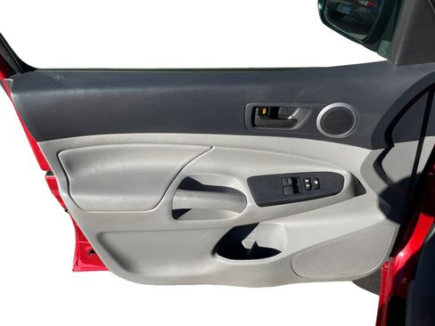 Used 2012 Toyota Tacoma 4x4 Access Cab V6 image 20