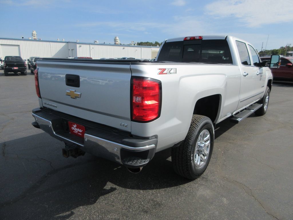 Certified 2019 Chevrolet Silverado 3500 LTZ w/ Duramax Plus Package AWD/4WD image 7