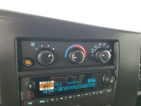 New 2026 Chevrolet Express 2500 w/ Driver Convenience Package RWD image 20