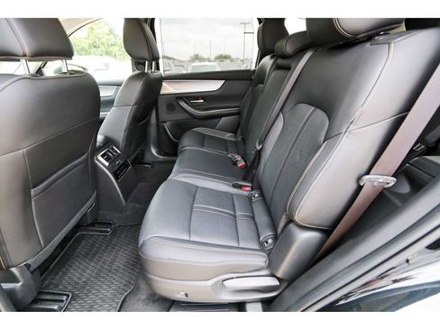 Used 2025 MAZDA CX-90 3.3 Turbo w/ Preferred Package AWD/4WD image 12
