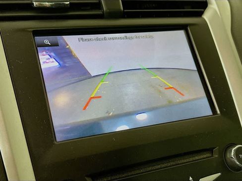 Used 2013 Ford Fusion SE image 27