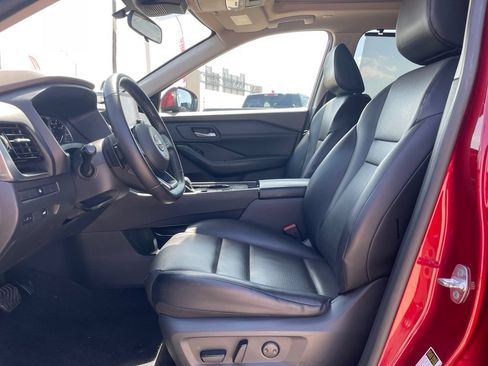Certified 2023 Nissan Rogue SV w/ SV Premium Package FWD image 23