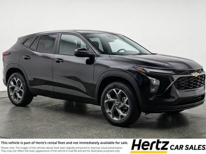 Used 2025 Chevrolet Trax LT