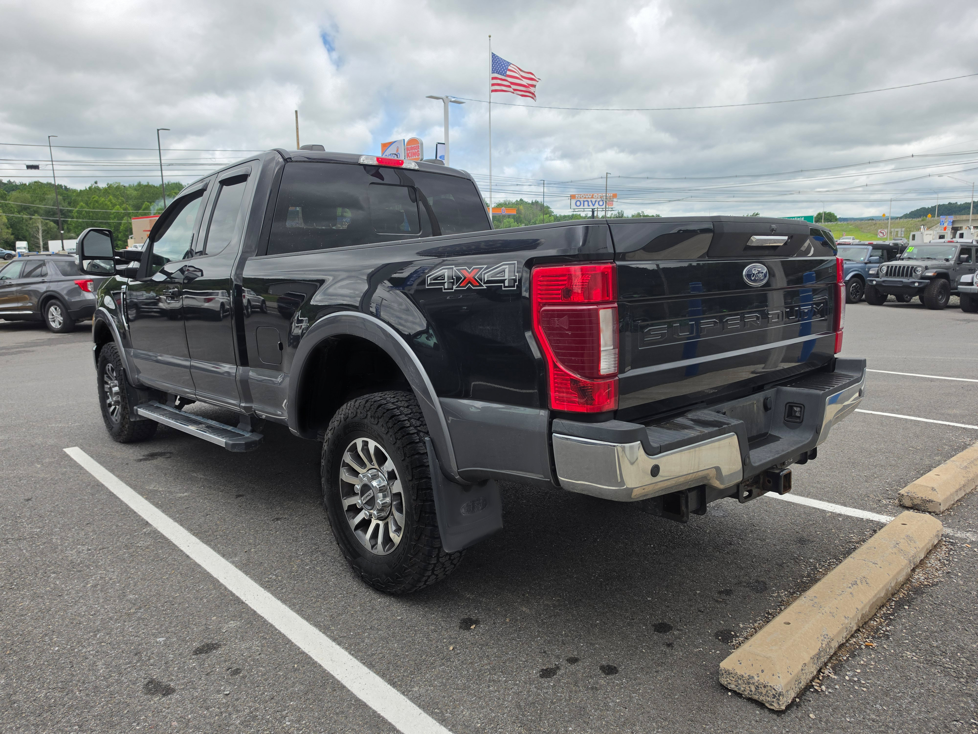 Used 2021 Ford F250 Lariat w/ Lariat Value Package AWD/4WD image 5