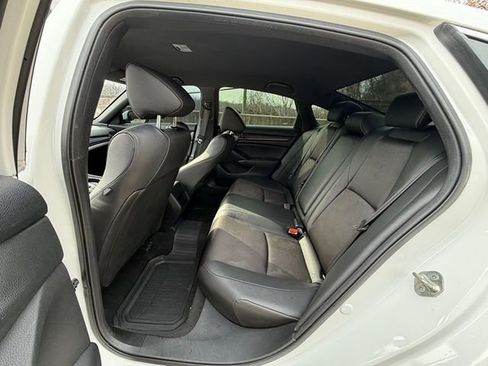 Used 2019 Honda Accord Sport image 16