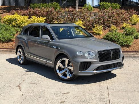 Used 2025 Bentley Bentayga AWD/4WD image 1