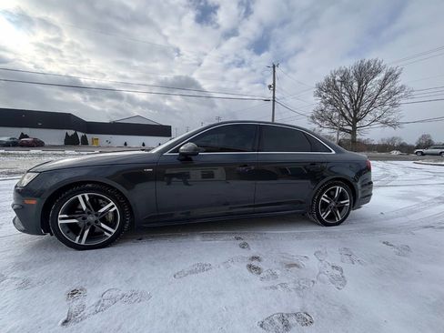 Used 2018 Audi A4 2.0T Premium Plus w/ Premium Plus Package image 3
