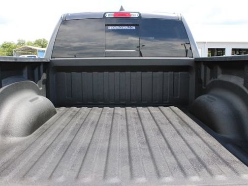 Used 2023 RAM 1500 Big Horn AWD/4WD image 10