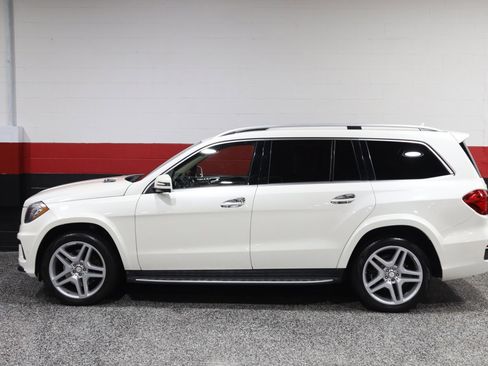 Used 2013 Mercedes-Benz GL 550 4MATIC image 23