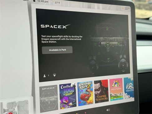 Used 2023 Tesla Model Y Long Range image 28