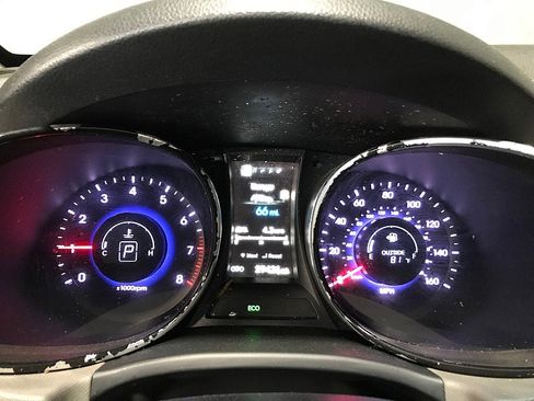 Used 2015 Hyundai Santa Fe Sport w/ Option Group 04 FWD image 22