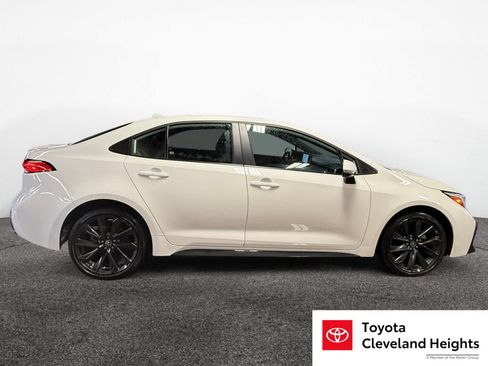 Certified 2025 Toyota Corolla SE image 8