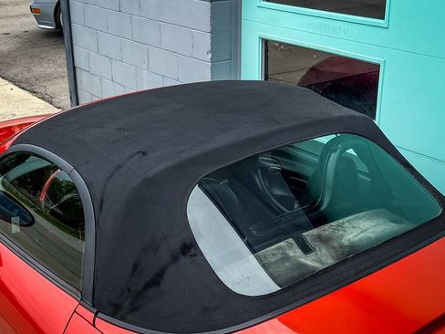 Used 2002 Porsche Boxster RWD image 9