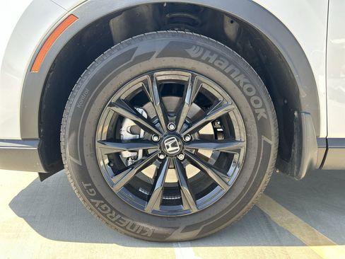 Certified 2025 Honda CR-V Sport image 19