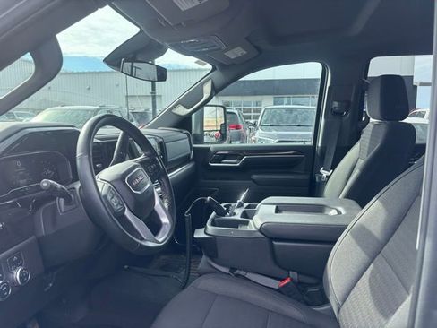 Used 2025 GMC Sierra 2500 SLE w/ SLE Value Package; image 10