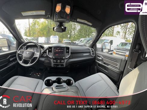 Used 2024 RAM 2500 Big Horn AWD/4WD image 16