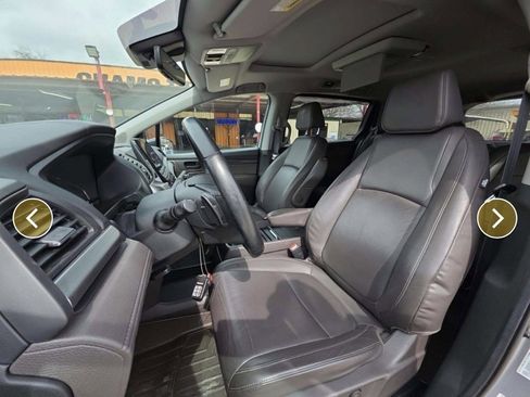 Used 2019 Honda Odyssey EX-L image 6