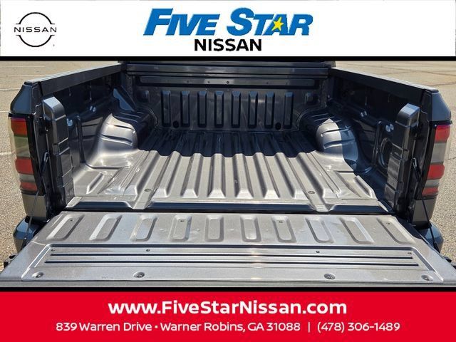 Used 2024 Nissan Frontier SV AWD/4WD image 12