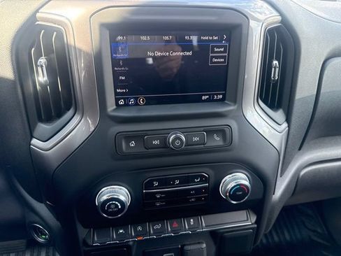 Used 2023 GMC Sierra 1500 Pro w/ Pro Value Package AWD/4WD image 18