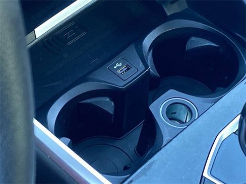 Used 2019 BMW 330i xDrive 330i xDrive w/ Premium Package image 31