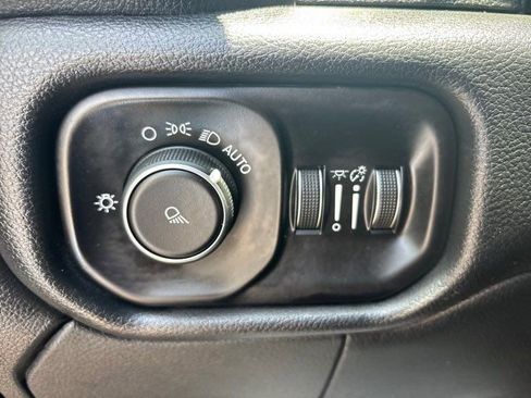 Used 2019 RAM 2500 Tradesman AWD/4WD image 48