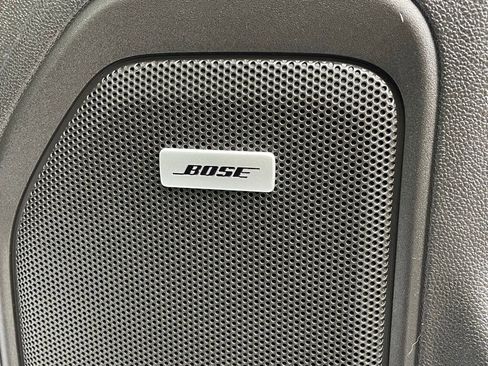 Used 2021 Chevrolet Silverado 1500 High Country w/ Technology Package image 17