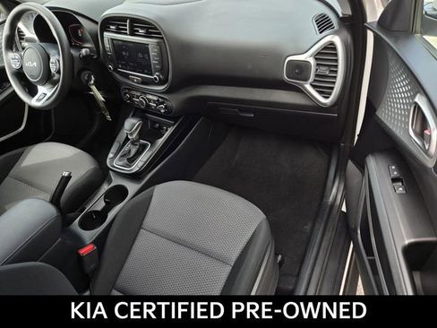 Certified 2024 Kia Soul LX FWD image 7