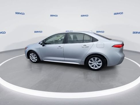 Used 2023 Toyota Corolla LE image 5