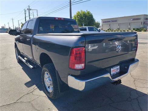 Used 2016 RAM 2500 Tradesman w/ Chrome Appearance Group AWD/4WD image 16
