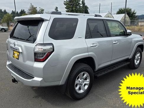 Used 2024 Toyota 4Runner SR5 Premium image 4