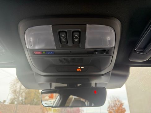 Certified 2025 Subaru Crosstrek 2.5i Sport w/ Crosstrek Mirror Package image 19