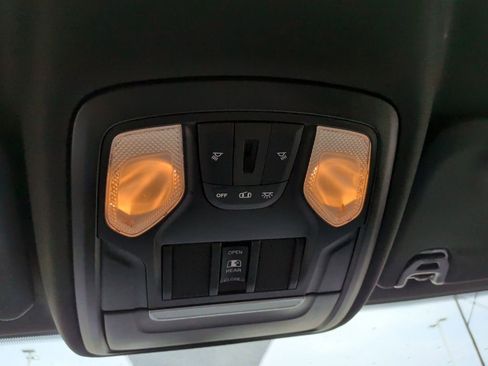 Used 2021 RAM 2500 Tradesman image 22