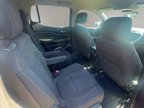 Used 2017 GMC Acadia SLE w/ LPO, Floor Liner Package image 15