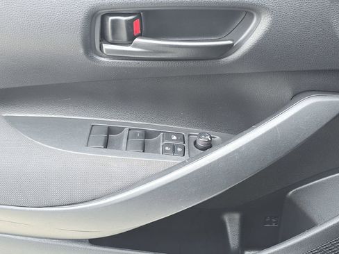 Used 2023 Toyota Corolla LE FWD image 29