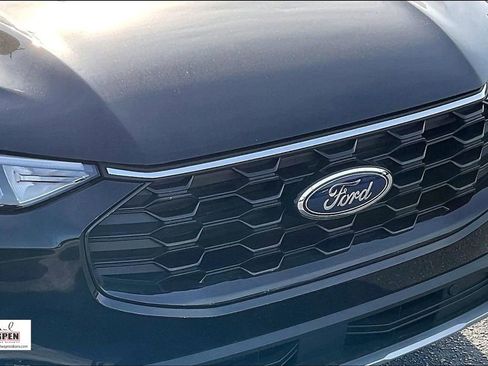 New 2026 Ford Escape ST-Line FWD image 16