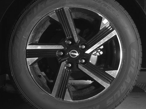 Used 2025 Nissan Sentra SV FWD image 14