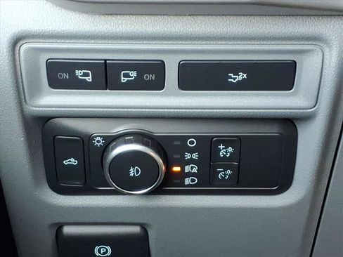 Certified 2022 Ford F150 XLT w/ Equipment Group 302A High image 16