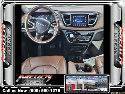 Used 2020 Chrysler Pacifica Limited image 10