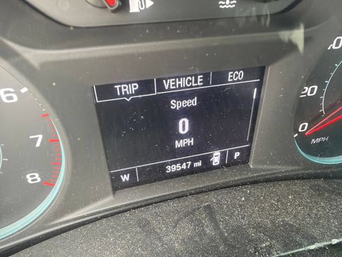 Used 2024 Chevrolet Malibu LT FWD image 9